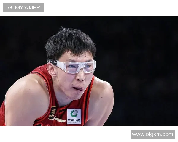 北京首钢大胜广州队，周琦完美演绎双20+表现