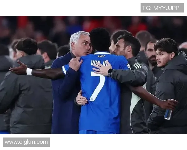 皇马官方宣布:大将重回球队!助力新赛季夺冠热门 皇马官方宣布:大将重回球队!助力新赛季夺冠热门